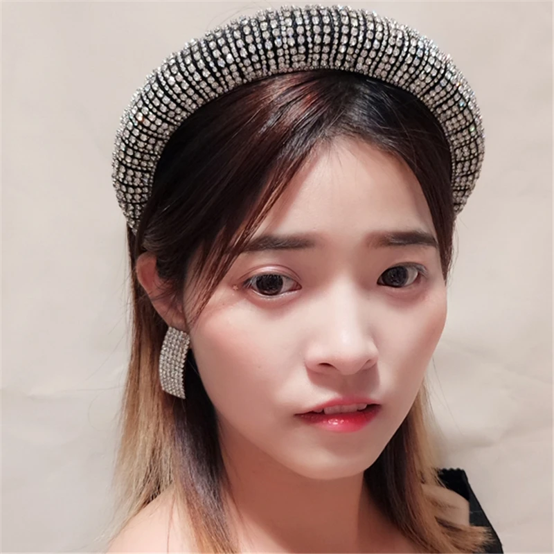Crystal Hairbands 2020 New Vintage Wide Thick Hoop Women Europe Luxury Headband Fashion Handmade Hair Accessories Headwear Gift
Crystal Hairbands 2020 New Vintage Wide Thick Hoop Women Europe Luxury Headband Fashion Handmade Hair Accessories Headwear Gift