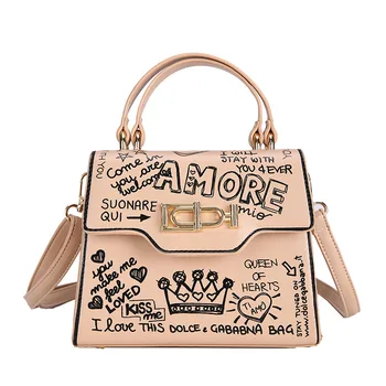 The new retro small bag fashion Korean version of three-dimensional letter-print lock, single-shoulder diagonal straddle women's
The new retro small bag fashion Korean version of three-dimensional letter-print lock, single-shoulder diagonal straddle women's