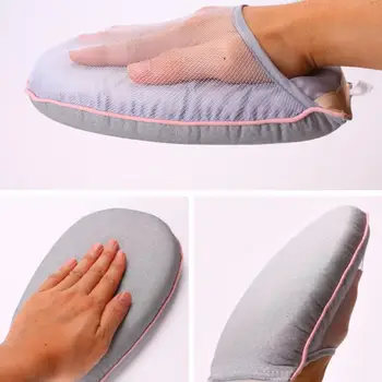 Hand-Held Mini Ironing Pad Sleeve Ironing Board Holder Heat Resistant Glove for Clothes Garment Steamer Portabe Iron Table Rack
Hand-Held Mini Ironing Pad Sleeve Ironing Board Holder Heat Resistant Glove for Clothes Garment Steamer Portabe Iron Table Rack