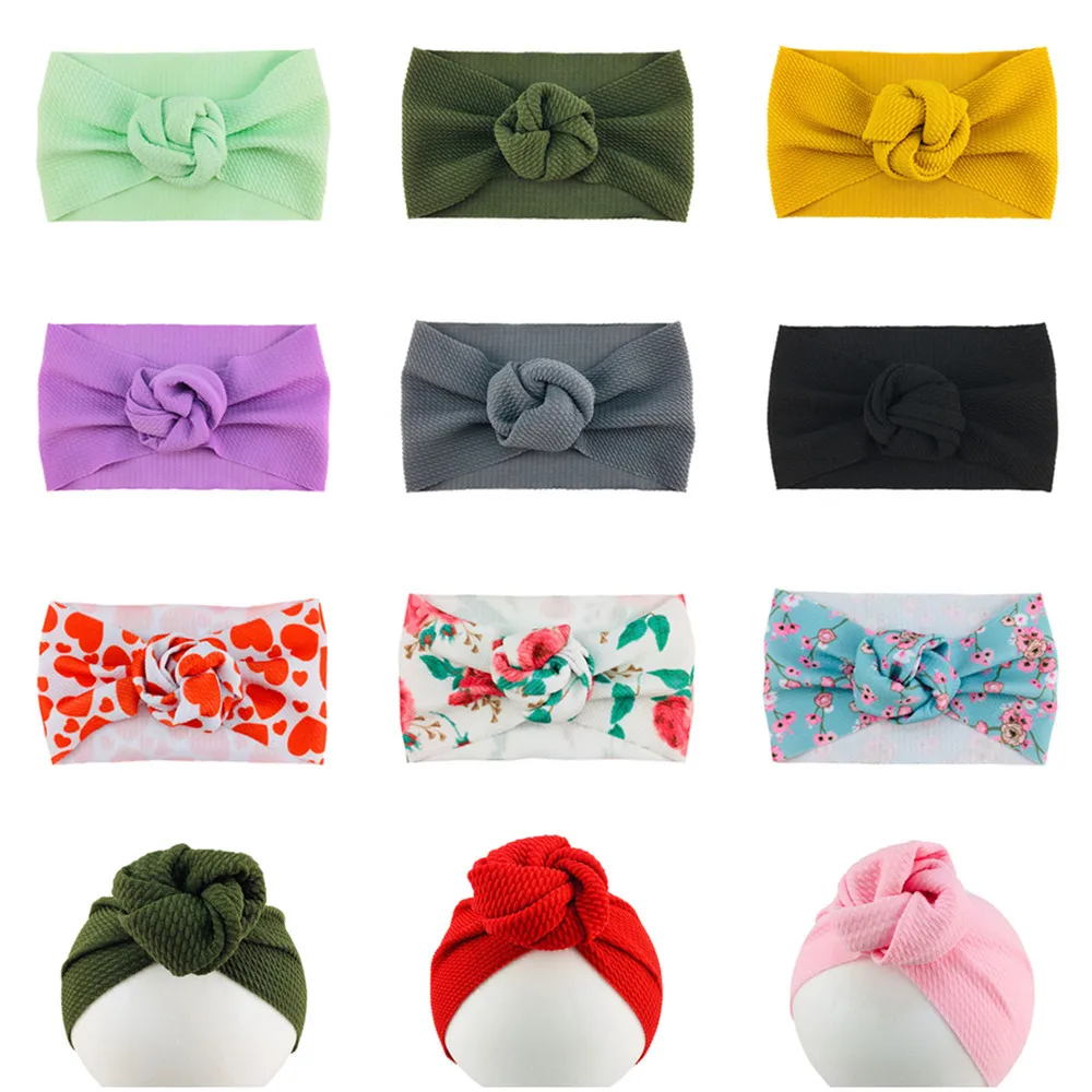 Футболки с милым цветочным принтом и рисунком эластичная широкая стильная повязка на голову ручной завязывают для малышей повязка на голову, одежда для маленьких девочек с принтом повязка на голову, подарки на день рождения
Футболки с милым цветочным принтом и рисунком эластичная широкая стильная повязка на голову ручной завязывают для малышей повязка на голову, одежда для маленьких девочек с принтом повязка на голову, подарки на день рождения