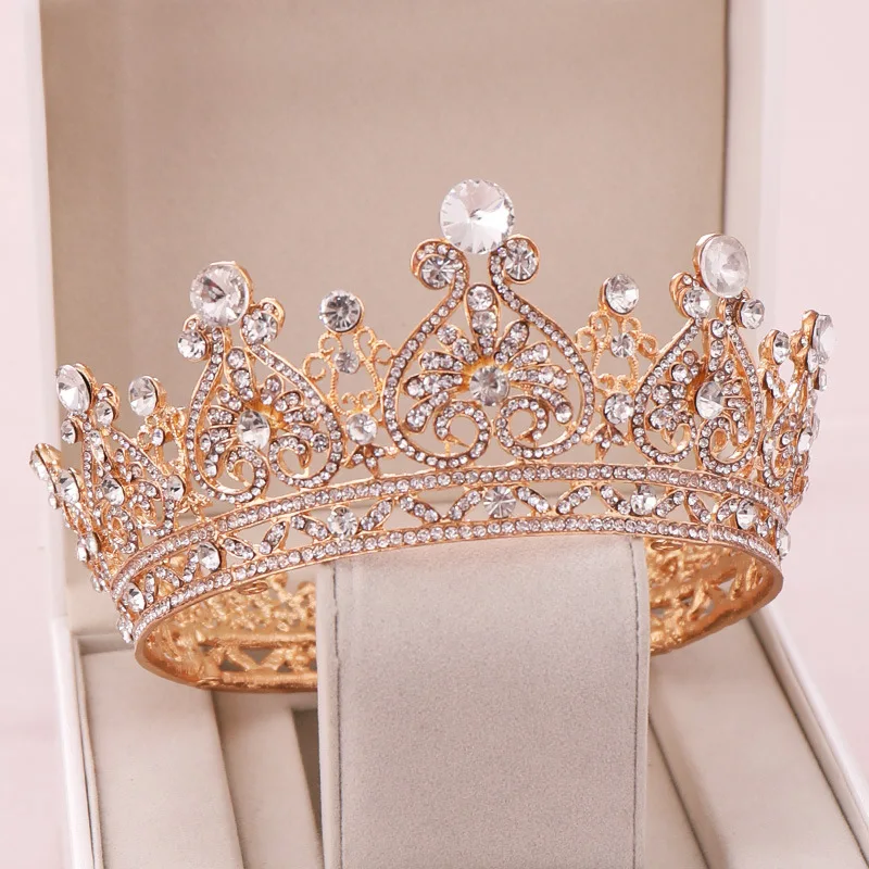 Heart-shaped rhinestones big crown European and American princess crowns decorated bride crown
Heart-shaped rhinestones big crown European and American princess crowns decorated bride crown