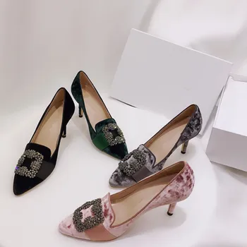 New rhinestone shoes high heels velvet fabric classic fashion flat sandals ladies sandals 1.5CM/6.5CM 
New rhinestone shoes high heels velvet fabric classic fashion flat sandals ladies sandals 1.5CM/6.5CM