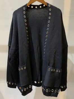 Knit V-neck Cardigan Women's Loose Sweater Long Sleeve Pockets Casual Jackets with Metal Eyelet Decoration
Knit V-neck Cardigan Women's Loose Sweater Long Sleeve Pockets Casual Jackets with Metal Eyelet Decoration