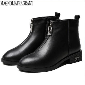 Women Boots Genuine Leather Autumn Winter Woman Fashion Short Boots British style Chelsea bare boots Female Botas Mujer y776
Women Boots Genuine Leather Autumn Winter Woman Fashion Short Boots British style Chelsea bare boots Female Botas Mujer y776