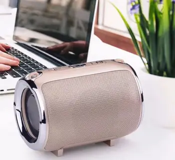 S518 Bluetooth Speaker Portable Shoulder Diagonal Strap Wireless tf Card Portable Mini Cylindrical Cylinder Sound speaker
S518 Bluetooth Speaker Portable Shoulder Diagonal Strap Wireless tf Card Portable Mini Cylindrical Cylinder Sound speaker