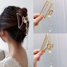 1pcs French Pearl Bowknot Tassel Hair Claws Back Bead Large Metal Catch Clip Korean Elegant Temperament Hairpin Accessories 2021
1pcs French Pearl Bowknot Tassel Hair Claws Back Bead Large Metal Catch Clip Korean Elegant Temperament Hairpin Accessories 2021