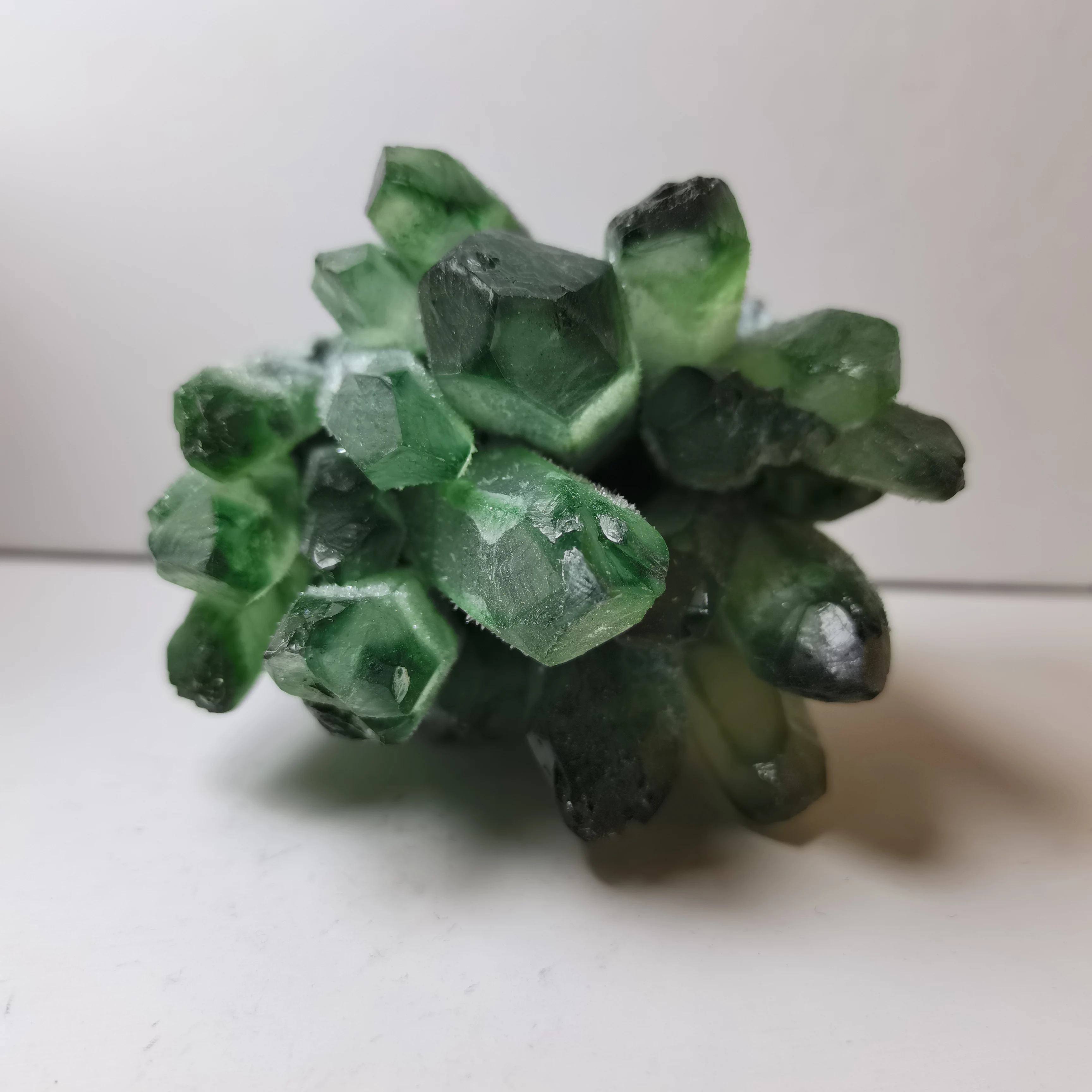 

300-900g Natural Green Ghost Phantom Quartz Crystal Cluster Healing Specimen