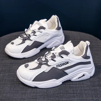 GOODRSSON Spring 2020 new women's sports shoes Thick bottom Soft and comfortable Heighten women's shoes
GOODRSSON Spring 2020 new women's sports shoes Thick bottom Soft and comfortable Heighten women's shoes
