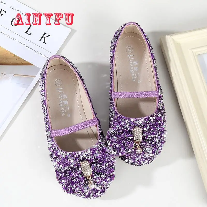 Girls Princess Shoes Spring Autumn Children's Fashion Breathable Rhinestone Single Shoes Hot Sale Baby Casual Leather Shoes B402
Girls Princess Shoes Spring Autumn Children's Fashion Breathable Rhinestone Single Shoes Hot Sale Baby Casual Leather Shoes B402