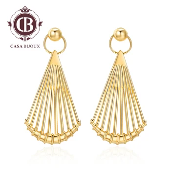 New Fashion Geometric Design Statement Earrings for Women 2020 Elegant Ball Jewelry Gold Color Earring
New Fashion Geometric Design Statement Earrings for Women 2020 Elegant Ball Jewelry Gold Color Earring