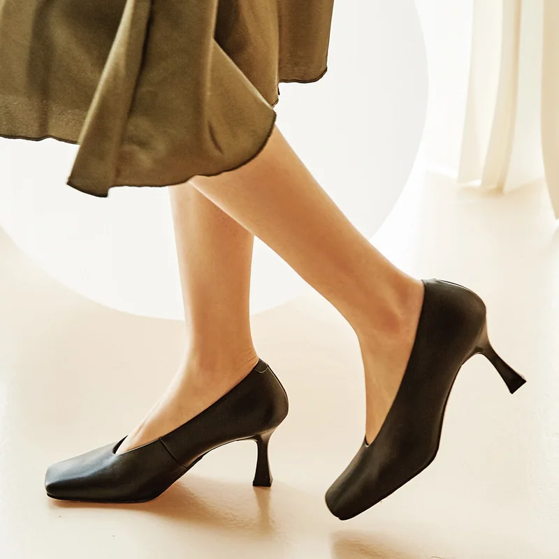 New Retro Spring Autumn Women Pumps Fashion Square Toe Slip-On High Heels Classics Solid Comfortable Ladies Shoes Zapatos Mujer
New Retro Spring Autumn Women Pumps Fashion Square Toe Slip-On High Heels Classics Solid Comfortable Ladies Shoes Zapatos Mujer