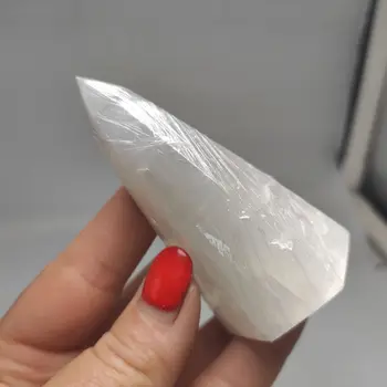 1pcs 7-8cm Natural white gypsum stone pointed pillars crystal quartz crystal beautifully
1pcs 7-8cm Natural white gypsum stone pointed pillars crystal quartz crystal beautifully