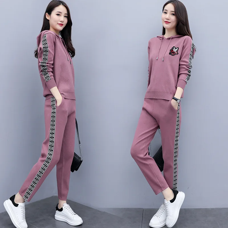 Photo Shoot 2019 Autumn New Style Korean-style Trendy Letters Embroidered Casual Loose-Fit Sweater Knitting Suit Women's 
Photo Shoot 2019 Autumn New Style Korean-style Trendy Letters Embroidered Casual Loose-Fit Sweater Knitting Suit Women's