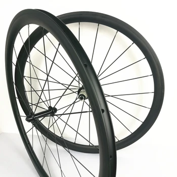 Ultralight carbon road wheelset 38mm depth 23mm width road wheels bicycle wheel carbon clincher U shape UD 415g rim weight 
Ultralight carbon road wheelset 38mm depth 23mm width road wheels bicycle wheel carbon clincher U shape UD 415g rim weight