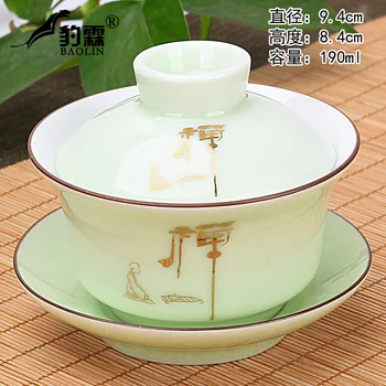 tureen of blue and white porcelain bowl with large single three cups to make tea kungfu jingdezhen ceramic tea set
tureen of blue and white porcelain bowl with large single three cups to make tea kungfu jingdezhen ceramic tea set