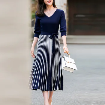 Fashion Elegant Dress Women 2020 Spring and Summer New Retro Elegant French Feminine Knitted Pleated Skirt Sweater Dress
Fashion Elegant Dress Women 2020 Spring and Summer New Retro Elegant French Feminine Knitted Pleated Skirt Sweater Dress