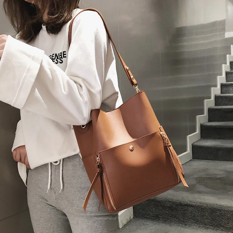 Casual Women Buckets Bag Designer Handbags Luxury Pu Leather Shouder Messenger Bags Large Capacity Totes Female Set Bag Purses
Casual Women Buckets Bag Designer Handbags Luxury Pu Leather Shouder Messenger Bags Large Capacity Totes Female Set Bag Purses