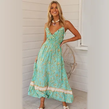 Sweet and Fresh Green Camisole Boho Dress Elastic High Waist Beach Dress Floral Print Ruffled V- Neck Casual Beach Dress
Sweet and Fresh Green Camisole Boho Dress Elastic High Waist Beach Dress Floral Print Ruffled V- Neck Casual Beach Dress