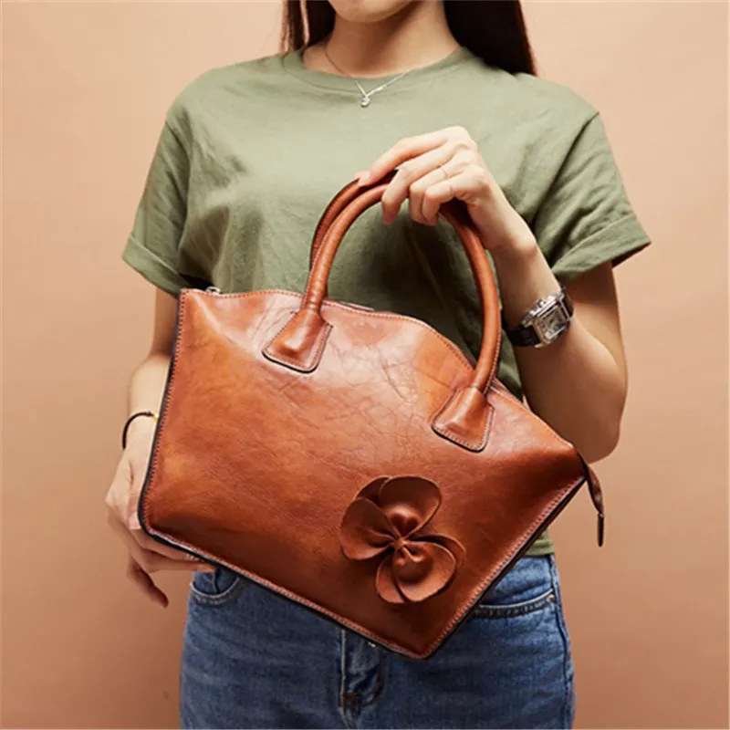 Hand Painted Designer Genuine Tanned Leather Lady Top-handle Bag Four Leaf Clover Female Handbag Vintage Cowhide Woman Totes Bag 
Hand Painted Designer Genuine Tanned Leather Lady Top-handle Bag Four Leaf Clover Female Handbag Vintage Cowhide Woman Totes Bag