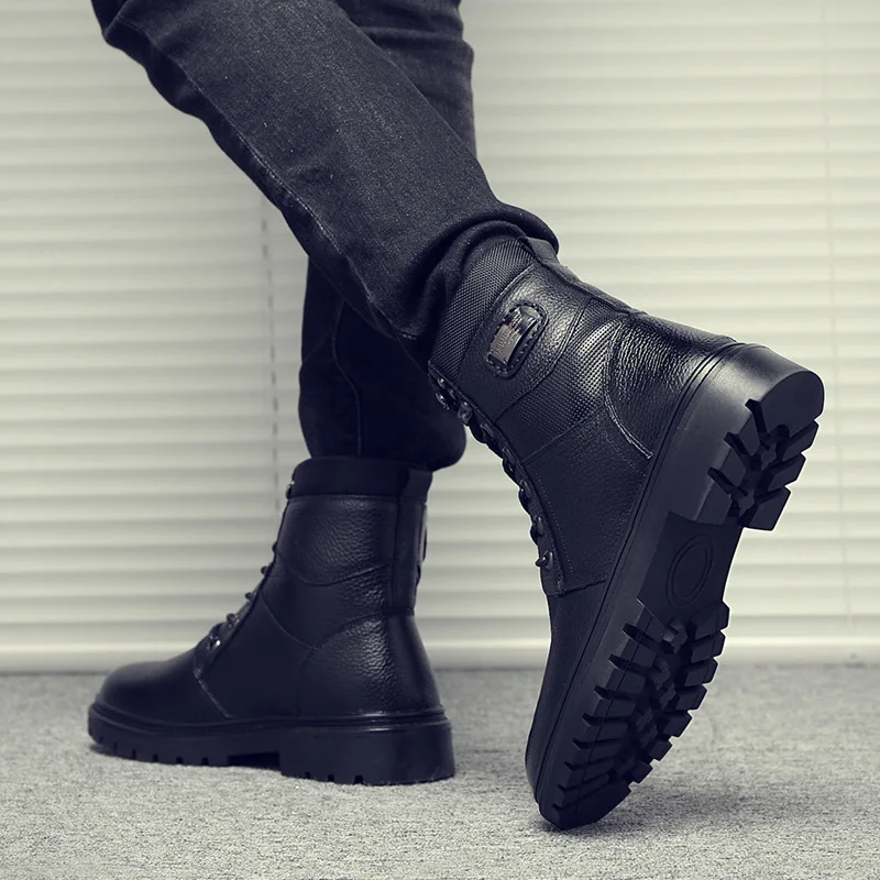 Winter Men Genuine Leather plus Velvet Warm Leather Boot Full-grain Leather Short Boots Martin Boots plus Cotton Workwear Cowboy
Winter Men Genuine Leather plus Velvet Warm Leather Boot Full-grain Leather Short Boots Martin Boots plus Cotton Workwear Cowboy