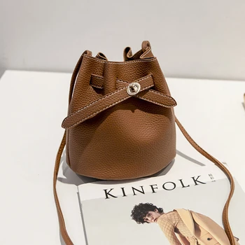 2020 Fashion Women Bucket Handbag Mini Bag PU Leather Casual Buckle Shoulder Bags Crossbody Crocodile Retro Vintage
2020 Fashion Women Bucket Handbag Mini Bag PU Leather Casual Buckle Shoulder Bags Crossbody Crocodile Retro Vintage