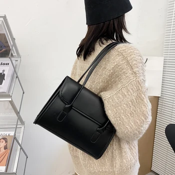 Simply Crossbody Bags Solid Color PU Leather Simple Messenger Bag Lady Chain Travel Small Handbags for Women 2020
Simply Crossbody Bags Solid Color PU Leather Simple Messenger Bag Lady Chain Travel Small Handbags for Women 2020