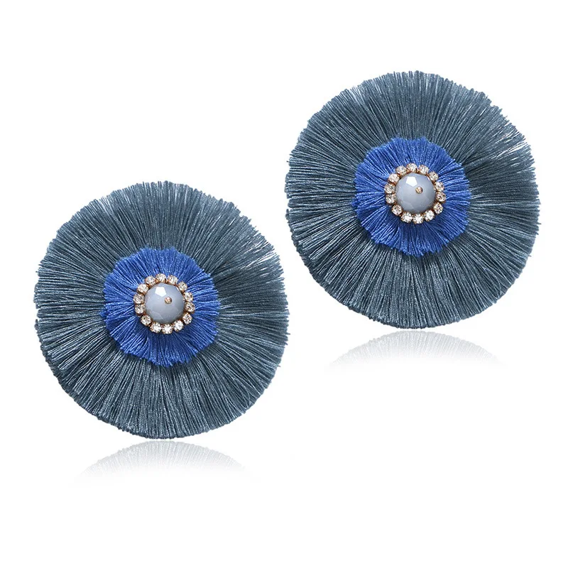 ELEGANCE11 2020 Kpop Round Tassel Earrings Crystal Stone Decoration Center Studs Christmas Costume Earrings for Girls 
ELEGANCE11 2020 Kpop Round Tassel Earrings Crystal Stone Decoration Center Studs Christmas Costume Earrings for Girls