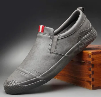 2020 spring new design fashion men slip-on leather casual shoes trend shoes man leather shoes cool loafers flats
2020 spring new design fashion men slip-on leather casual shoes trend shoes man leather shoes cool loafers flats