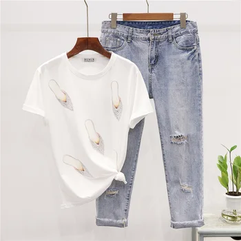Summer Female T-shirt 2020 New Fashion Hot drill Small Shoes Print t Shirt + Hole Jeans Casual Two Piece Set Women Outfits H014
Summer Female T-shirt 2020 New Fashion Hot drill Small Shoes Print t Shirt + Hole Jeans Casual Two Piece Set Women Outfits H014