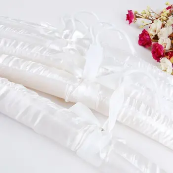 New 5 X White Satin Padded Clothes Hook Hanger
New 5 X White Satin Padded Clothes Hook Hanger