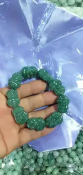 Natural and exquisite Myanmar Yu stone hand-carved 18 Arhat Bracelet
Natural and exquisite Myanmar Yu stone hand-carved 18 Arhat Bracelet