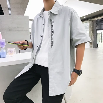 2020 Summer New Youth Popular Loose Large Size Short-sleeved Shirt Fashion Casual Wild Top Black / White / Light Green M-5XL
2020 Summer New Youth Popular Loose Large Size Short-sleeved Shirt Fashion Casual Wild Top Black / White / Light Green M-5XL