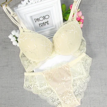 Brand New Sexy Lace Bra Set Solid Flower Three Quarters Women Underwear Hot Sale Girls Intimate
Brand New Sexy Lace Bra Set Solid Flower Three Quarters Women Underwear Hot Sale Girls Intimate