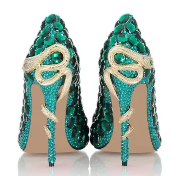 Autumn hand - inlaid green water drill European and American leather high - heeled shoes with pointed toes
Autumn hand - inlaid green water drill European and American leather high - heeled shoes with pointed toes