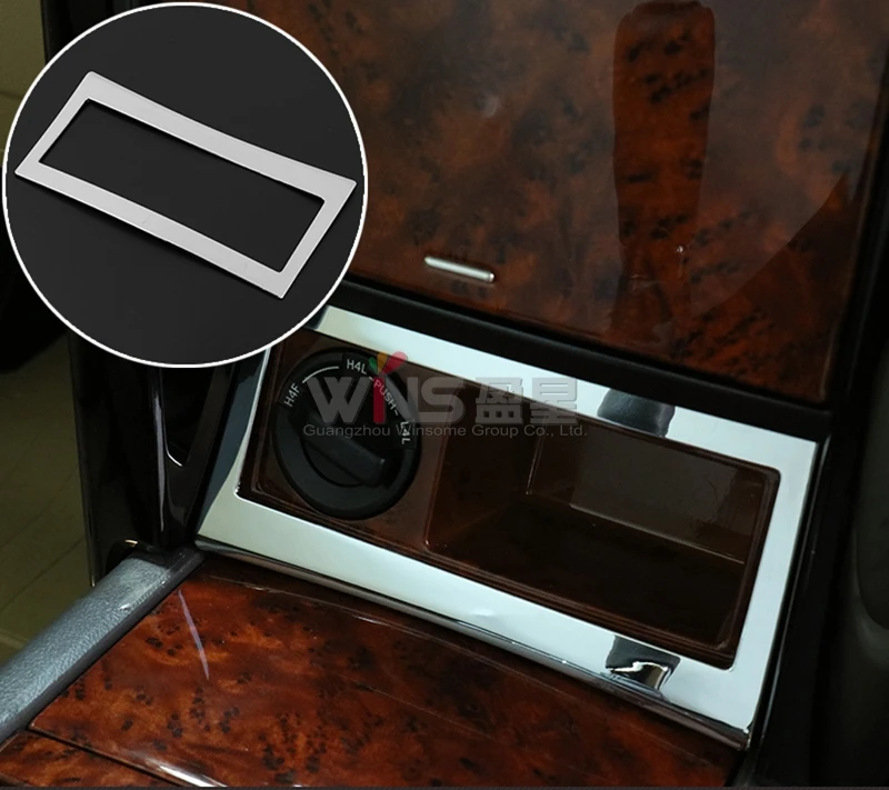 12 4-wheel drive button highlight