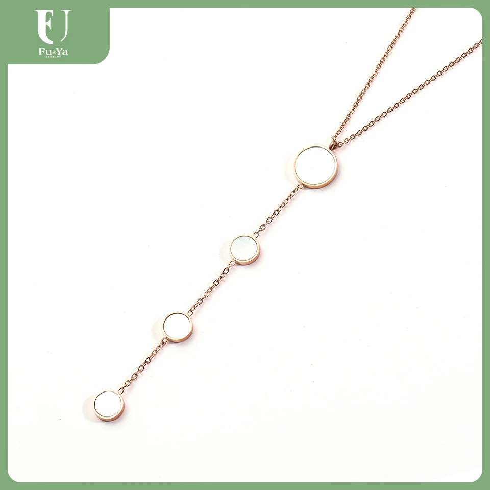 2019 New Korean charm sexy circle Pendant long chain choker Necklace for Women/couples wedding Accessories Simple Fashion Gift
2019 New Korean charm sexy circle Pendant long chain choker Necklace for Women/couples wedding Accessories Simple Fashion Gift