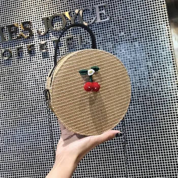2020 new straw woven bag single shoulder messenger single shoulder bag small round bag cherry handbags women bag
2020 new straw woven bag single shoulder messenger single shoulder bag small round bag cherry handbags women bag