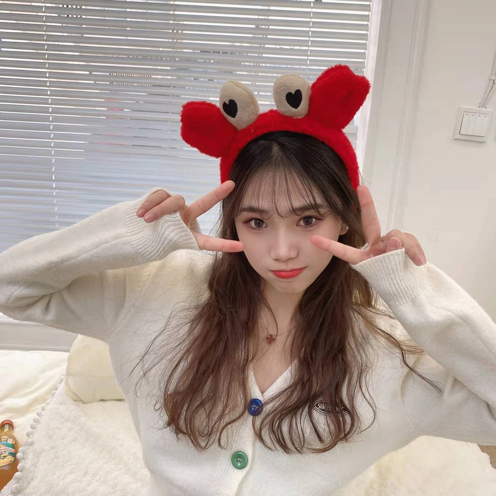 Ladies Little Crab Headband Washing Face Makeup Hair Band Girls Cartoon Cute Plush Hair Leading Band Fixed Hair Hair Accessories
Ladies Little Crab Headband Washing Face Makeup Hair Band Girls Cartoon Cute Plush Hair Leading Band Fixed Hair Hair Accessories