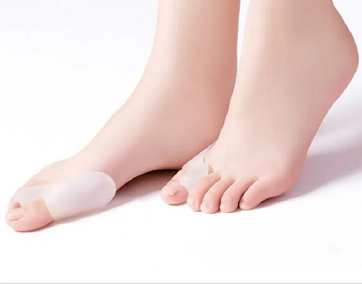 2017 Top 1pcs Soft Gel Toe Separators Stretchers Straighteners Alignment Bunion Pain Relief Foot Care Tools Best selling
2017 Top 1pcs Soft Gel Toe Separators Stretchers Straighteners Alignment Bunion Pain Relief Foot Care Tools Best selling