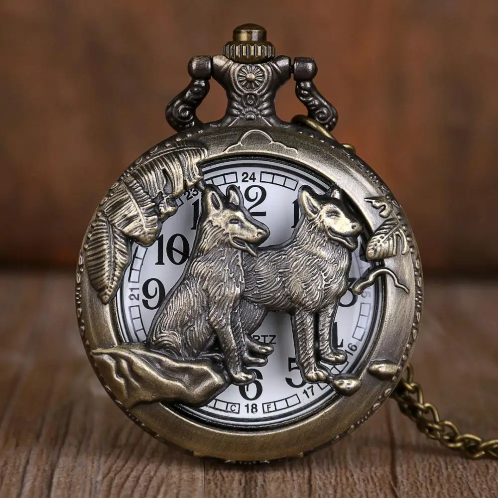 Vintage Bronze Wolf Hollow Quartz Pocket Watches Pendant Women Men's Pocket Watch Gifts with Fob Chain
Vintage Bronze Wolf Hollow Quartz Pocket Watches Pendant Women Men's Pocket Watch Gifts with Fob Chain
