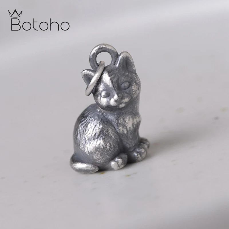 BOTOHO 1.5g S990 Pure Silver Retro Fashion Cute Cat Necklace Wholesale Female Literary Temperament Flower Cat Pendant Jewelry
BOTOHO 1.5g S990 Pure Silver Retro Fashion Cute Cat Necklace Wholesale Female Literary Temperament Flower Cat Pendant Jewelry
