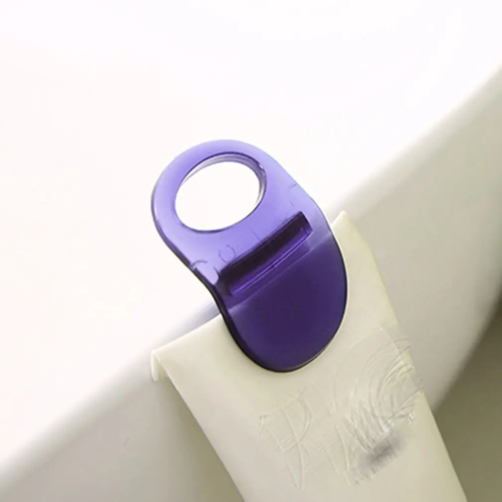 Powerful Adhesive Hooks Clip for Facial Cleanser Toothpaste Towel Keys Home Kitchen Bathroom Organizer Easy To Install
Powerful Adhesive Hooks Clip for Facial Cleanser Toothpaste Towel Keys Home Kitchen Bathroom Organizer Easy To Install