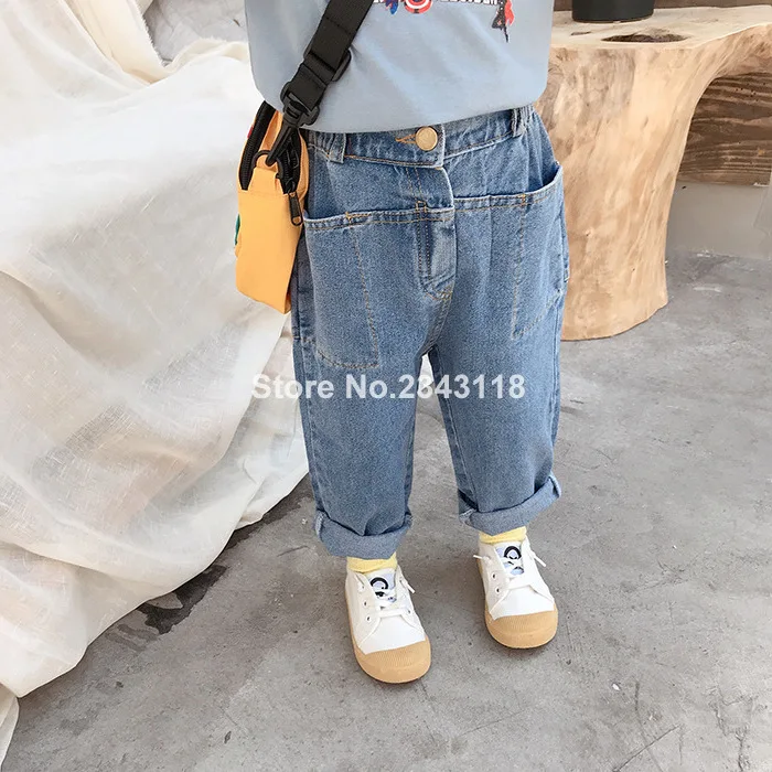 Korean Style Cute Girls Big Pockets Casual Jeans Kids Boys All-match Denim Pants 2-7y
Korean Style Cute Girls Big Pockets Casual Jeans Kids Boys All-match Denim Pants 2-7y