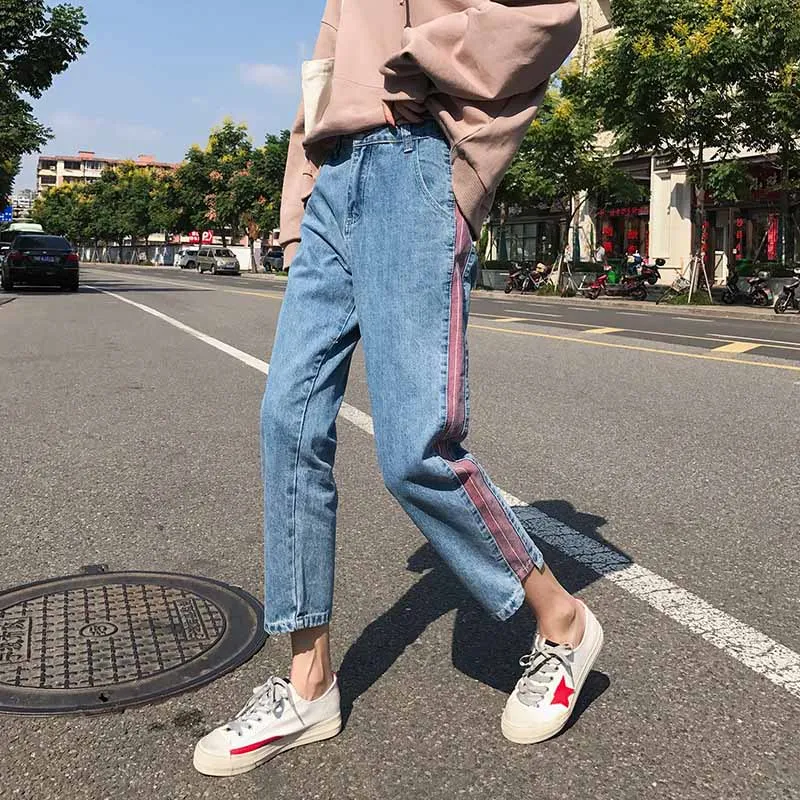 Vintage ladies boyfriend jeans for women mom high waisted jeans blue casual pencil trousers korean streetwear denim pants
Vintage ladies boyfriend jeans for women mom high waisted jeans blue casual pencil trousers korean streetwear denim pants