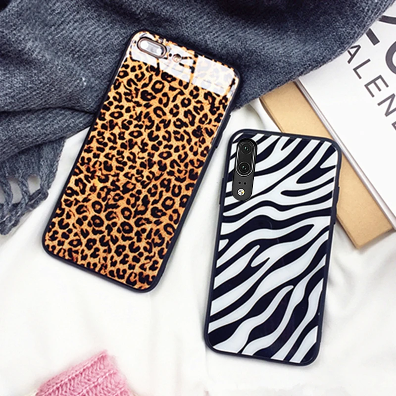 For Xiaomi Mi 10 Pro 9 8 se lite Case Zebra leopard print Hard Glass back soft silicone Cover For Xiaomi Mi 10 9t 9 pro cc9e cc9
For Xiaomi Mi 10 Pro 9 8 se lite Case Zebra leopard print Hard Glass back soft silicone Cover For Xiaomi Mi 10 9t 9 pro cc9e cc9