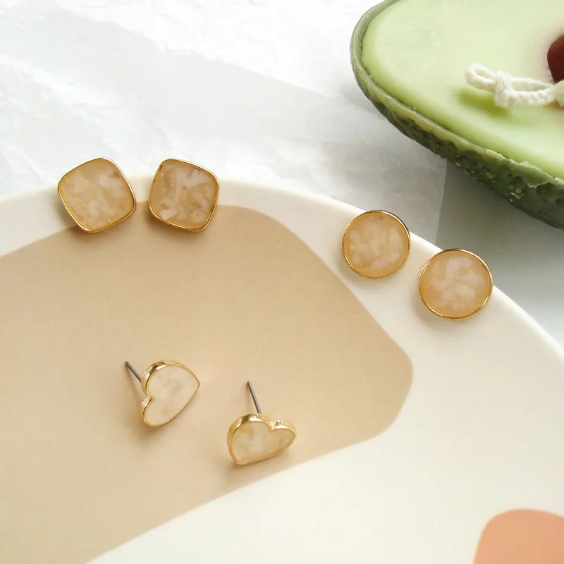 creamy-white Geometry Clip Earrings No Pierced Hole Women Geometric Heart Round Square Slice Clip on Earrings Non Piercing Ears
creamy-white Geometry Clip Earrings No Pierced Hole Women Geometric Heart Round Square Slice Clip on Earrings Non Piercing Ears