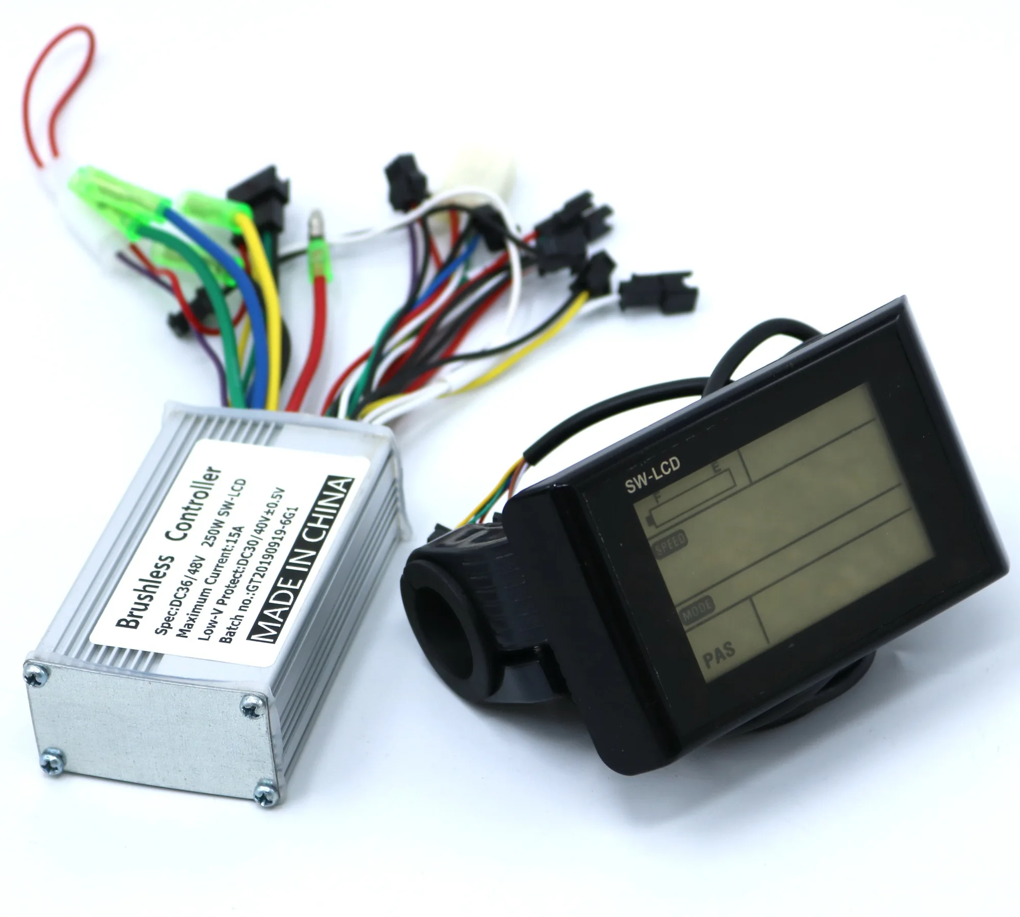 Greentime 36V 48V 250W 350W Brushless DC Motor Controller Ebike Controller +SW900 LCD Display One Set
Greentime 36V 48V 250W 350W Brushless DC Motor Controller Ebike Controller +SW900 LCD Display One Set