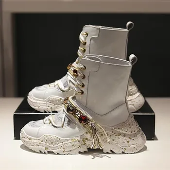 Genuine Leather Rhinestone Booties girl 2019 new Thick bottom Platform shoes Motorcycle boots Winter Women's White Shoes
Genuine Leather Rhinestone Booties girl 2019 new Thick bottom Platform shoes Motorcycle boots Winter Women's White Shoes
