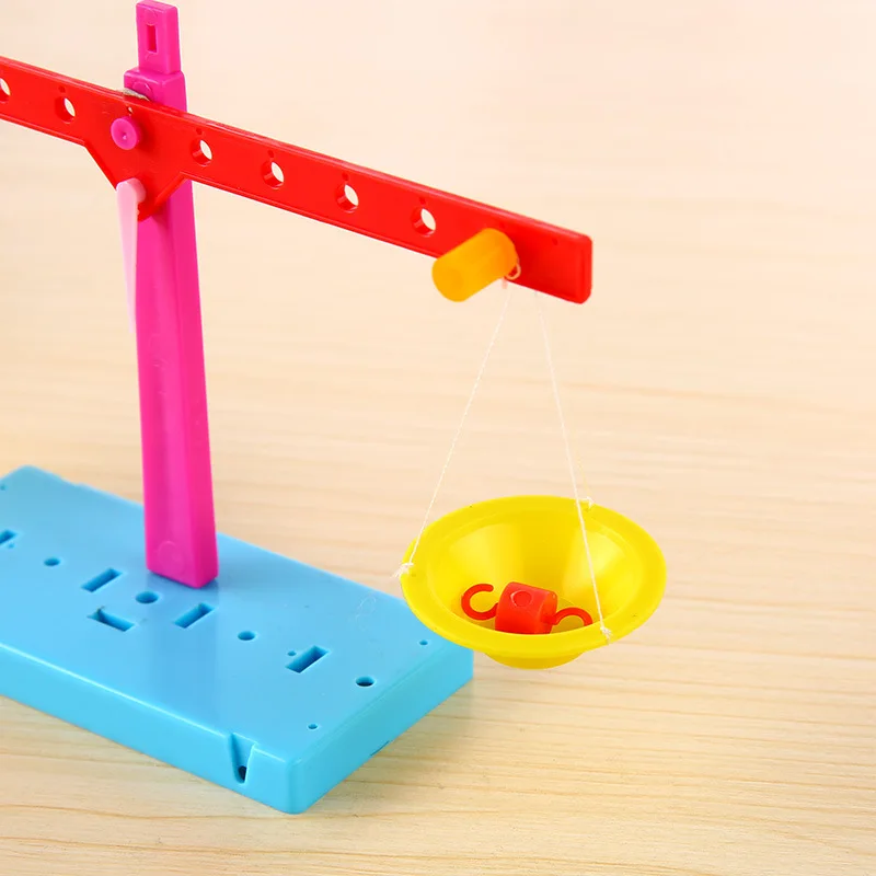 Children Balance Small Production Science And Technology China Science Publishing & Media Ltd.(cspm) Young STUDENT'S Self-Made U
Children Balance Small Production Science And Technology China Science Publishing & Media Ltd.(cspm) Young STUDENT'S Self-Made U