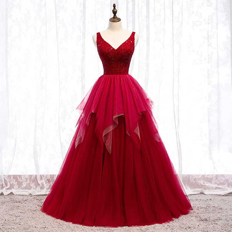 Burgundy Tulle Ball Gown Junior Prom Dress V Neck Sleeveless Long Dresses Teens Prom Estidos Para Fiestas De Gala Evening Gown 
Burgundy Tulle Ball Gown Junior Prom Dress V Neck Sleeveless Long Dresses Teens Prom Estidos Para Fiestas De Gala Evening Gown